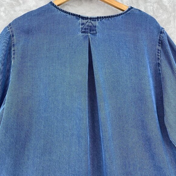 Soft Surroundings V-Neck Tencel Roll Tab Sleeve Blue Chambray Boho Top - Picture 8 of 11